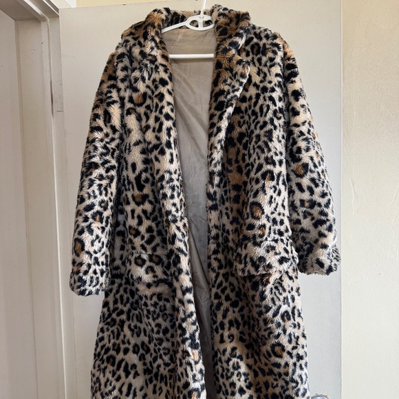 Faux Leopard Long Jacket - Picture 2 of 4